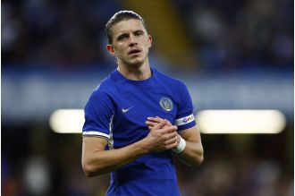 Conor Gallagher wants to remain with Chelsea despite speculation of a move to Tottenham.