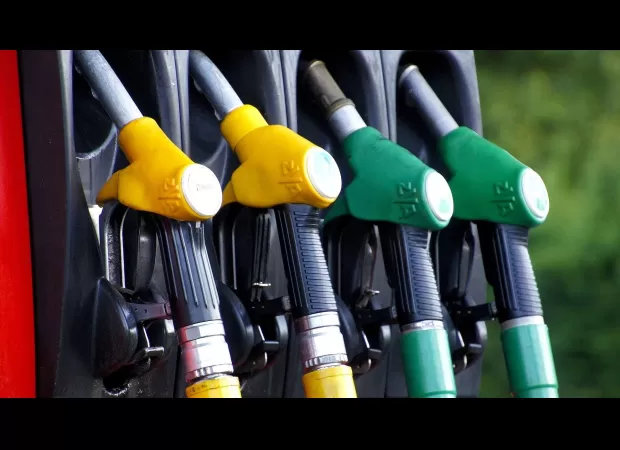 Fuel prices remain unchanged on August 30 in major cities like Mumbai, Delhi, Chennai and other cities.
