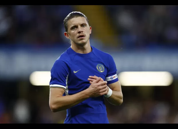 Conor Gallagher wants to remain with Chelsea despite speculation of a move to Tottenham.