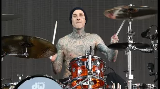 Travis Barker visited a prayer room before quickly leaving for a family emergency during Blink-182's tour.