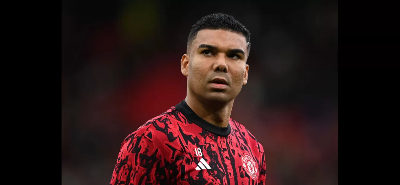 Ten Hag defends Casemiro and explains why Man U have midfield issues.