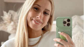 Stacey Solomon shut down a troll who called her 