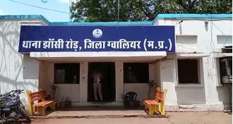 Parking dispute in Gwalior leaves 1 dead & 2 injured after attackers use knives.