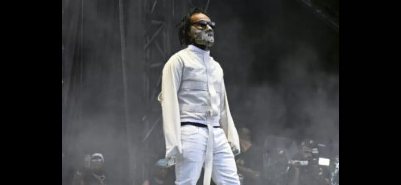 Juicy J used a straightjacket and Hannibal Lecter mask to promote mental health awareness during a GMA appearance, but it was censored.