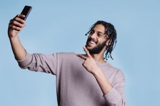 7 sites to get cheap, instant Instagram story views.
