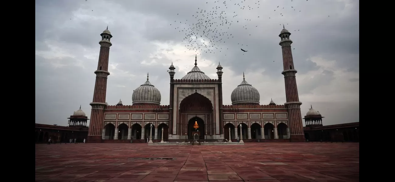 Delhi Police received hoax bomb call near Jama Masjid ahead of G20 Summit 2023, prompting high alert.