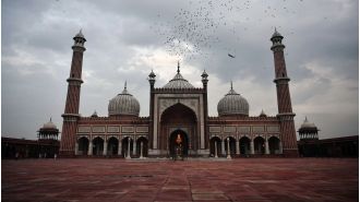 Delhi Police received hoax bomb call near Jama Masjid ahead of G20 Summit 2023, prompting high alert.