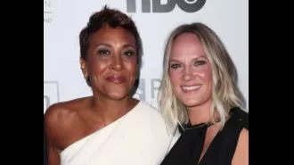 Robin Roberts and Amber Laign got married in an intimate ceremony.