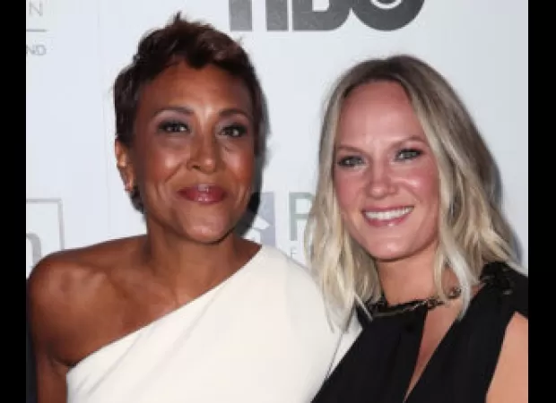 Robin Roberts and Amber Laign got married in an intimate ceremony.