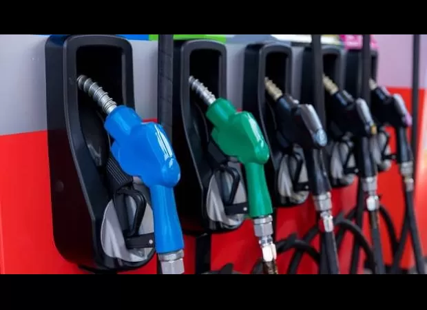 Petrol, diesel prices unchanged on 9/12; check rates in major cities.