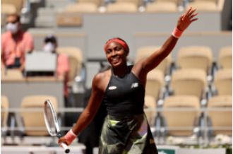 Venus Williams celebrates Coco Gauff's U.S. Open win and it warms our hearts!