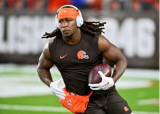 Kareem Hunt weighing offers to find the best deal.