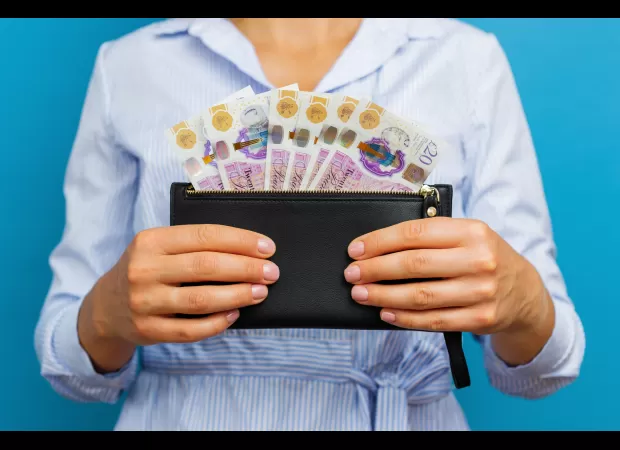 Could you save £300 on energy bills? Check if you're eligible for the new gov scheme.