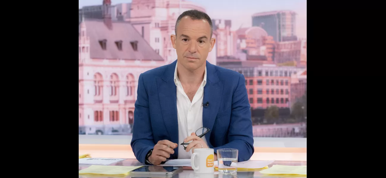 800,000 pensioners may be missing out on £3,500 of extra income, Martin Lewis warns.