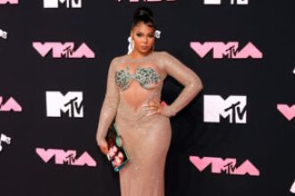 Shop Black-owned: Celebrate Ashanti's new Nelly purse by checking out 6 other must-have Black-owned handbag brands.