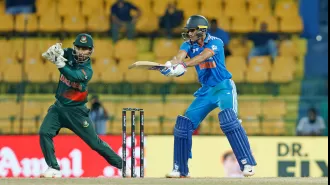 India crossing 150 in 266 chase with Shubman Gill in the 90s in IND vs BAN Asia Cup 2023 Super 4 live.