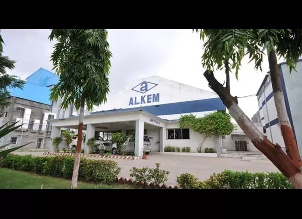IT Dept. surveys Alkem Labs for possible tax evasion in Mumbai.
