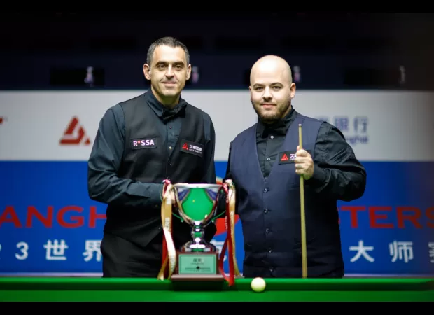 Ronnie O'Sullivan wins again at the Shanghai Masters, extending his streak of victories.