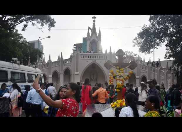 Devotees of all backgrounds flocked to the Basilica of Mount Mary on the last day, celebrating inter-faith harmony.