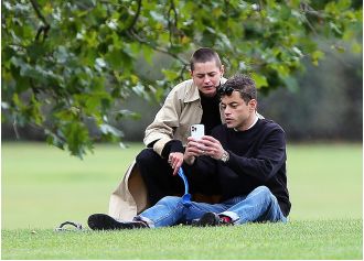 Rami & Emma shared a cozy moment in a London park after Rami's breakup with Lucy.