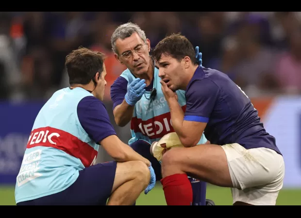 Antoine Dupont's cheekbone has been fractured, but he hasn't been ruled out of the RWC yet.