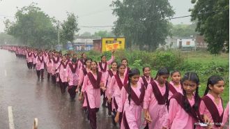 Superintendent at Mandleshwar's hostel removed following complaints from inmates.
