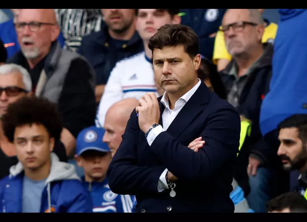 Aaron Lennon thinks Chelsea's struggles due to Pochettino's training methods.