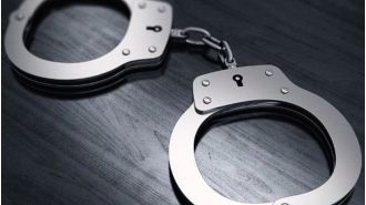 Man posing as an Army officer arrested for scamming job seekers in Pune.