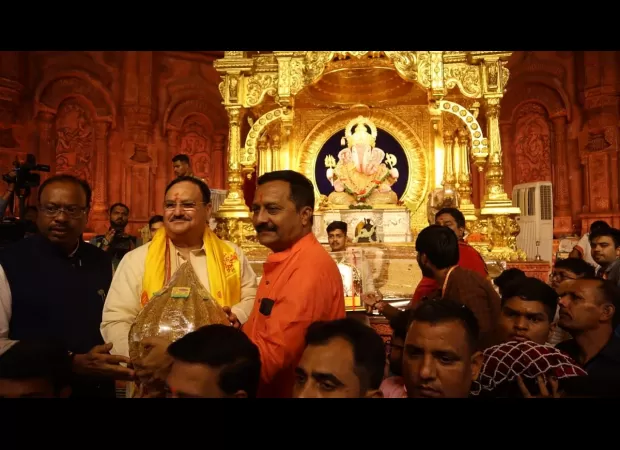 JP Nadda performed an aarti at the Dagdusheth Halwai Ganpati pandal in Pune. Photos shared online.