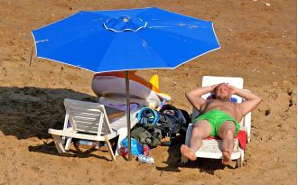 Pack the sunscreen: it's gonna be scorching!