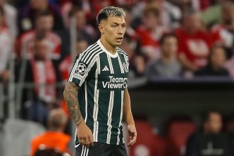 Erik ten Hag confirms Lisandro Martinez played despite fitness worries, now out for 3 months due to injury.