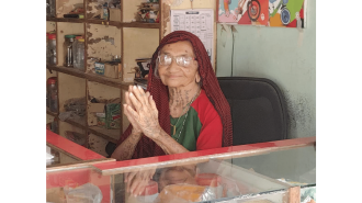 Khetia honors 100-year-old for their remarkable life and achievements.