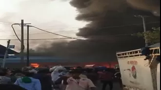 Fire engulfs Delhi's Azadpur Market, no casualties reported.