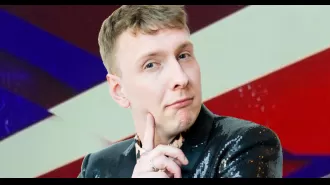 Joe Lycett offers to take the place of the GB News presenters who were suspended.