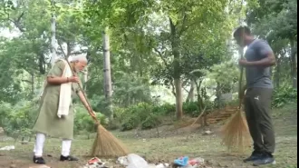 PM Modi joins Ankit Baiyanpuriya in a cleanliness and fitness drive for a 