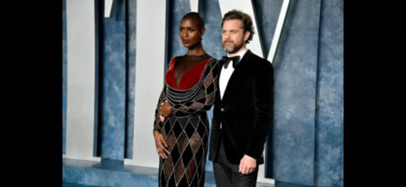 Jodie Turner-Smith & Joshua Jackson end their three-year marriage.