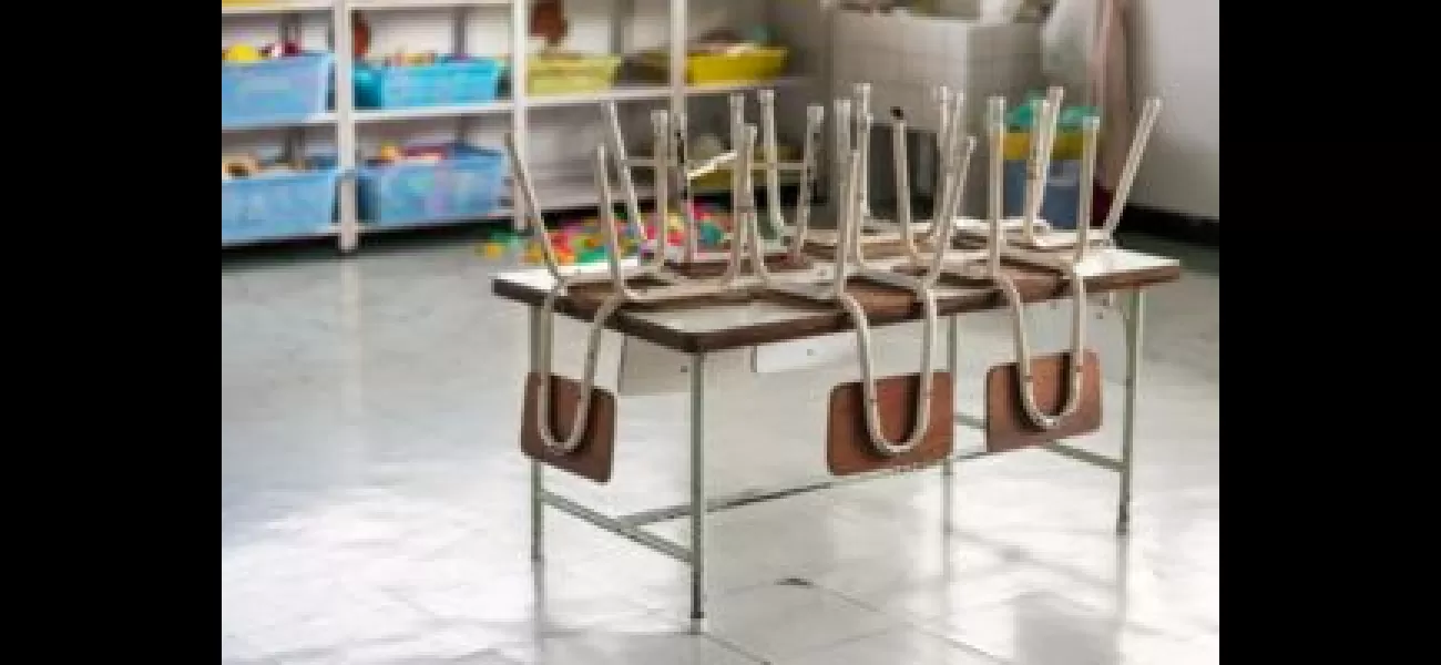 15-year-old Flint student faces felony charges for throwing a chair at teacher.