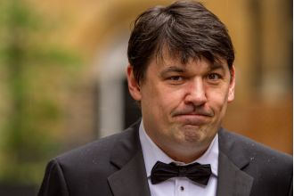 Graham Linehan dropped by TV agent after calling David Tennant an 