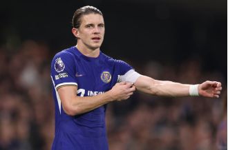 Frank praises Conor's talent & leadership as he guides Chelsea to a win vs. Fulham.