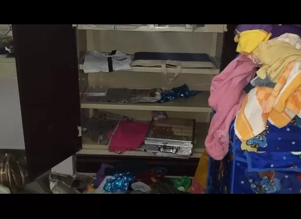 Thieves break into 3 Satna homes, steal cash and valuables worth lakhs.