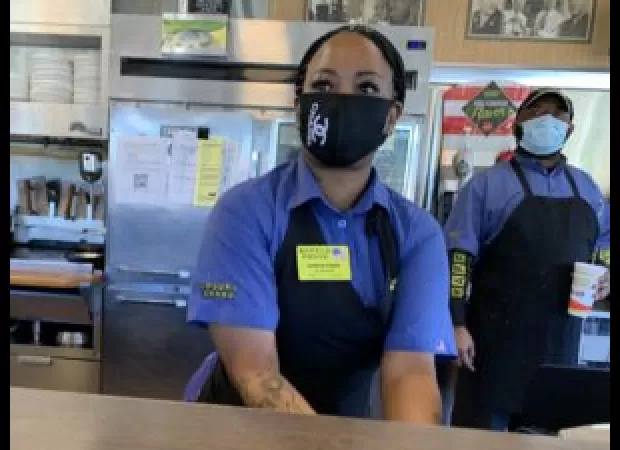 Workers at Waffle House are pushing for $25/hr wages.