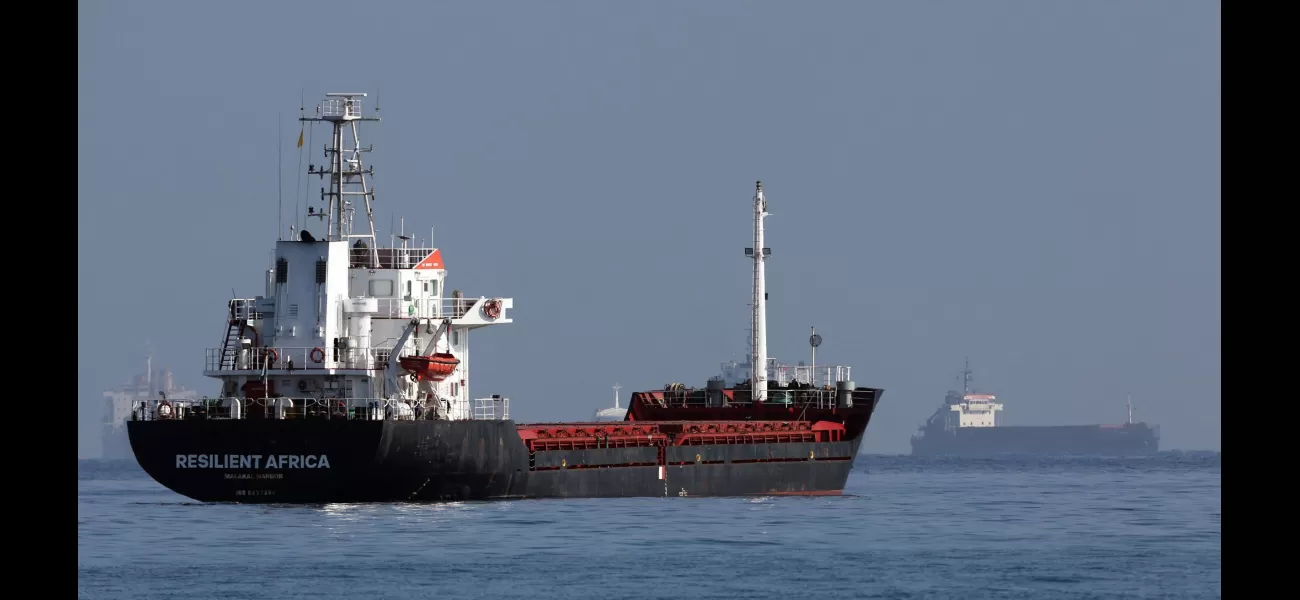 Russia may lay sea mines to target civilian ships and blame Ukraine, UK has cautioned.