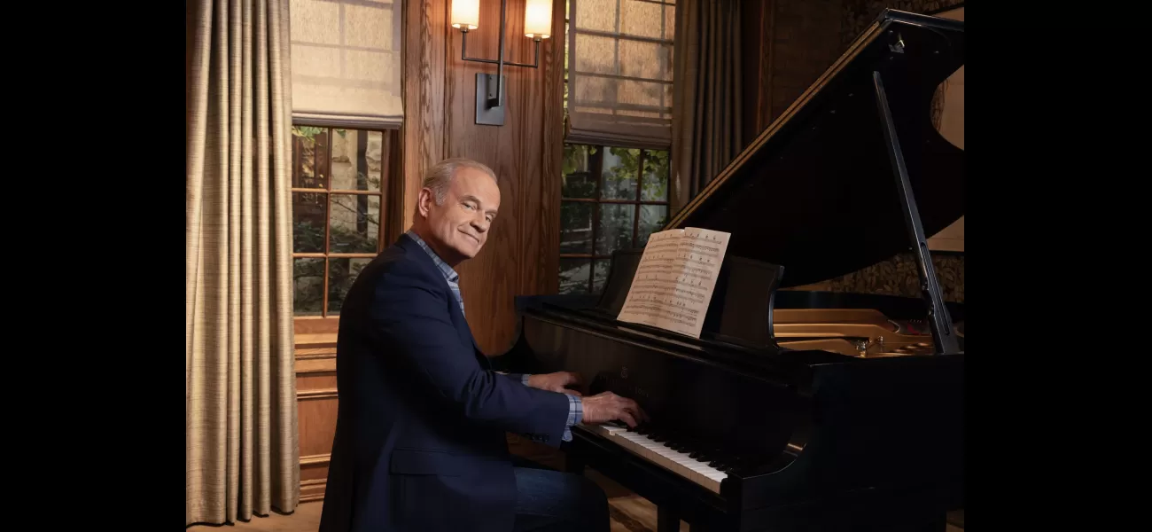 Kelsey Grammer gets emotional talking about his love for Frasier, the iconic character he portrayed.