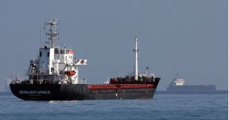 Russia may lay sea mines to target civilian ships and blame Ukraine, UK has cautioned.