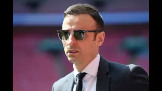Dimitar Berbatov warns Andre Onana that he must step up his game or risk being dropped from Manchester United.