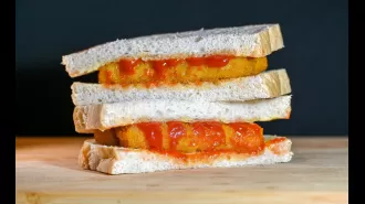 Create the perfect fish finger sarnie - listen to the people's suggestions!