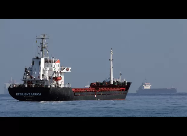 Russia may lay sea mines to target civilian ships and blame Ukraine, UK has cautioned.