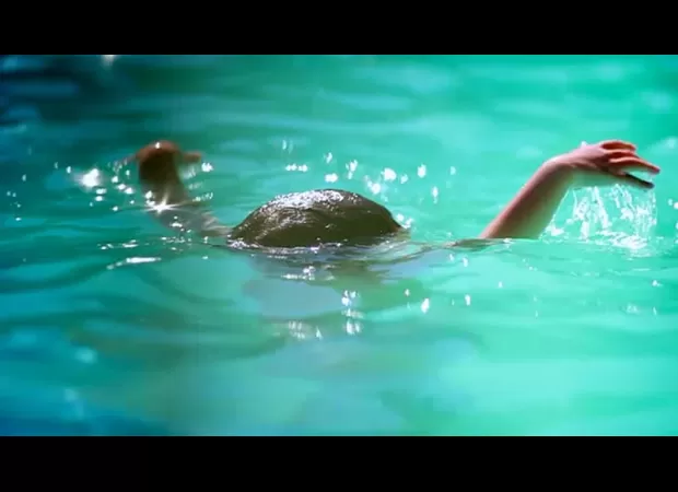 2-yr-old girl in Satna, Madhya Pradesh, falls into water tank and dies.