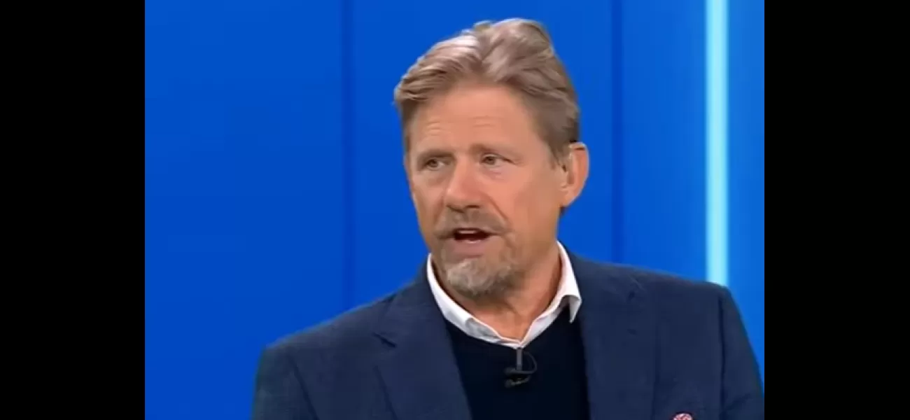 Peter Schmeichel criticizes Erik ten Hag for how he handled Scott McTominay's situation at Man United.