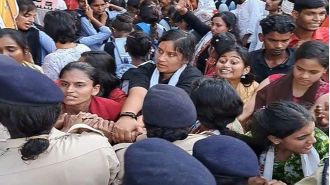 ABVP protests in Raipur against Chhattisgarh Govt policies and CGPSC scandal.
